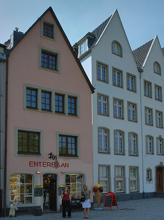 Fischmarkt in der Altstadt Fotos