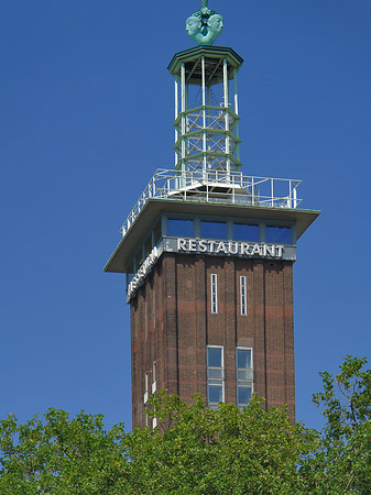 Messeturm der Kölner Messe