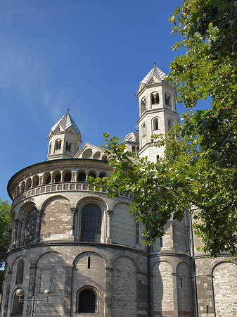 Fotos Seitentürme und Westturm der St Aposteln