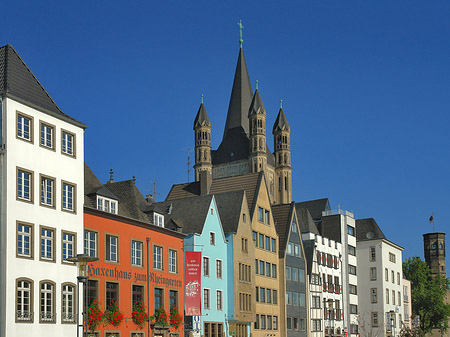 Foto Groß St Martin hinter Fischmarkt