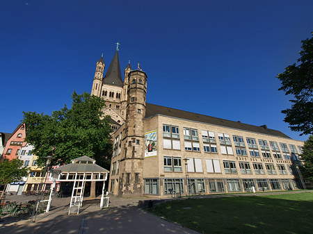 Stapelhaus vor Groß St.Martin Foto 