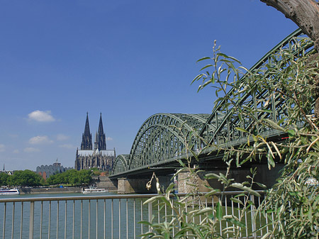 Fotos Hohenzollernbrücke am Kölner Dom