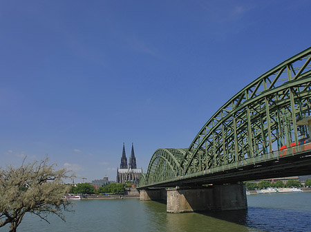 Fotos Hohenzollernbrücke am Kölner Dom