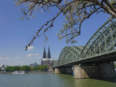 Fotos Hohenzollernbrücke am Kölner Dom