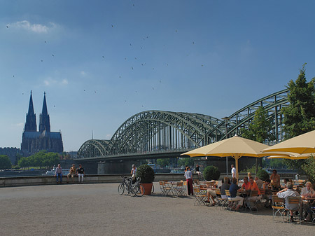 Fotos Hohenzollernbrücke am Kölner Dom