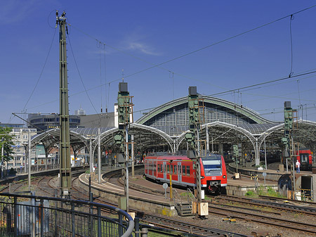 Fotos Kölner Bahnhof mit Zug | Köln