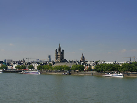 Fotos Groß St Martin mit Wasser | Köln