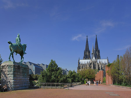 Weg zum Kölner Dom Foto 