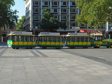 Foto Roncalliplatz mit Wolters Bimmelbahn