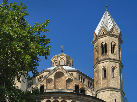 Fotos Kirchturm der St Aposteln | Köln