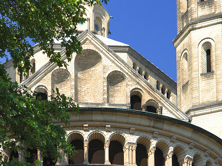 Fotos Kirchturmspitze der St Aposteln | Köln