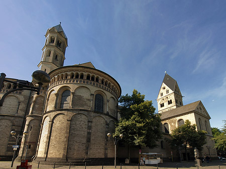 Fotos Seitentürme und Westturm der St Aposteln